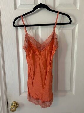 intimissimi Lace-Trim Slip in Vibrant Coral
